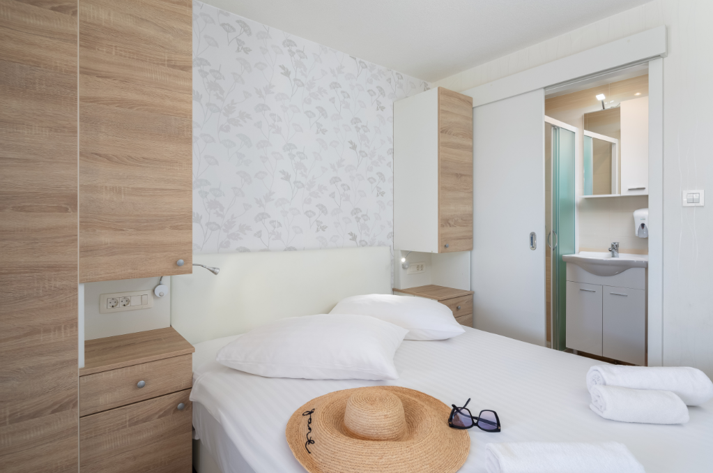 hotel-2